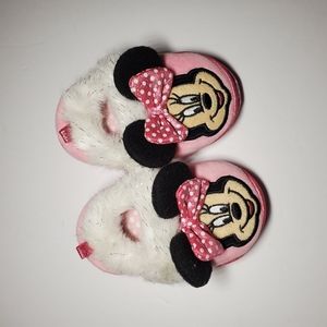 Minnie Mouse Faux Fur Pink Slippers Size 5-6